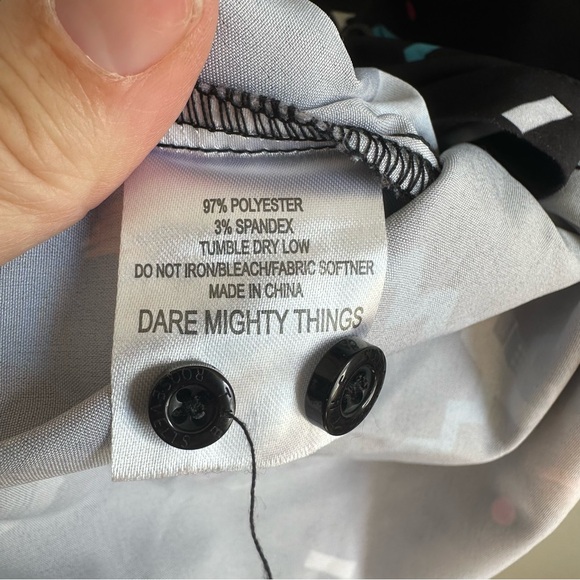 RSVLTS x Saved By The Bell Kelly Kapowski Short Sleeve Button Up Black Medium - Picture 8 of 9